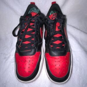 NIKE Court Borough Low 2 | Black & Red | 6.5Y